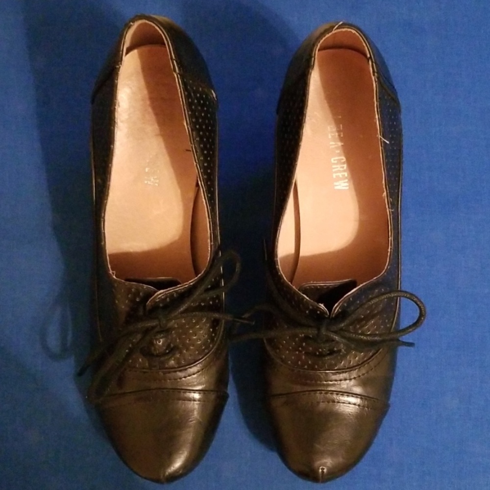 Chelsea Crew Oxford Inspired Heel